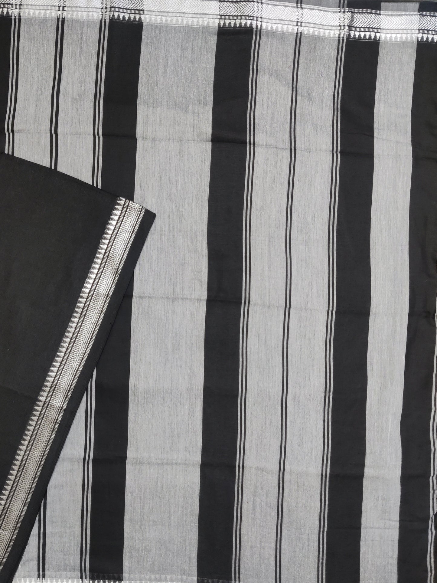 Khadi Cotton Handloom Saree